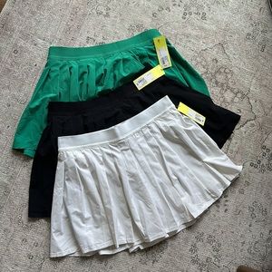 NWT (3) white, green, black tennis skirts xxl ‘all in motion’ brand